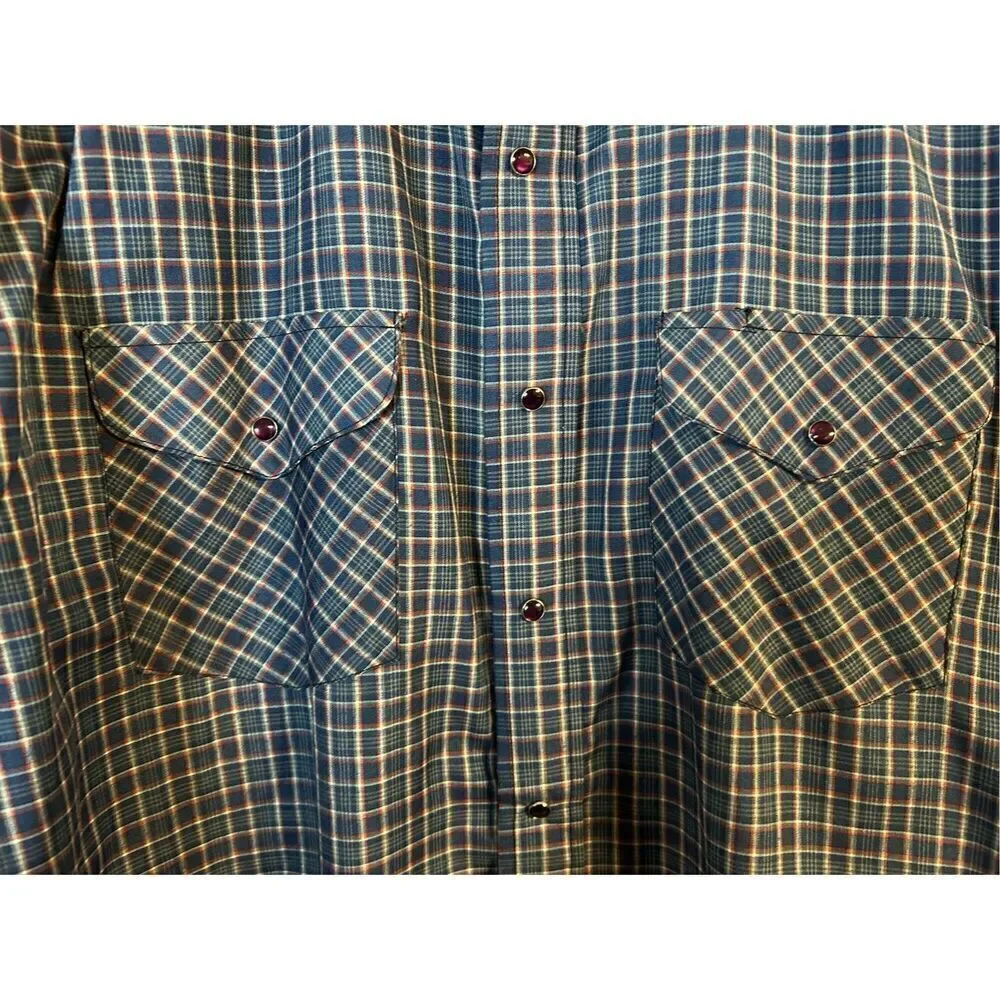 Vintage Classic Western pearl snap plaid shirt, size XL (4993) Read